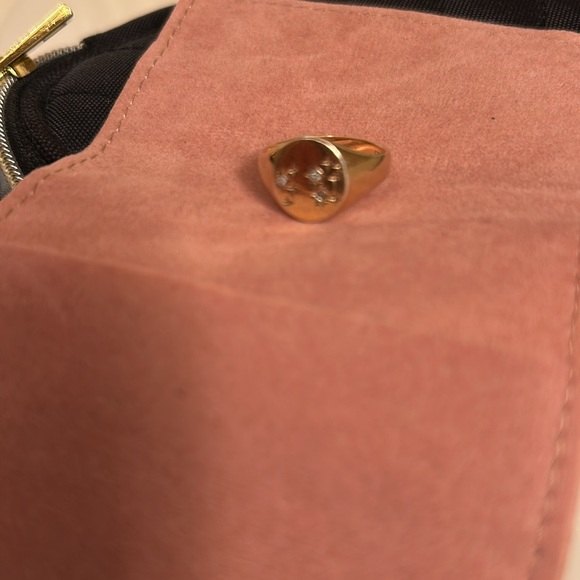 Mejuri ring - Picture 4 of 5